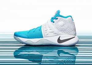 Nike-Kyrie-2-Christmas-01.jpg