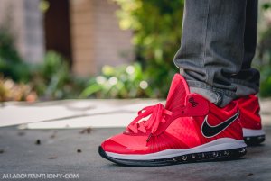 Lebron-8-V2-Low-Solar-Red.jpg