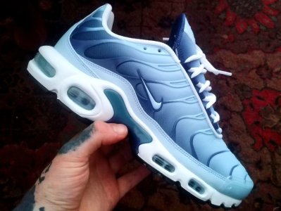 Nike-Air-Max-Plus-TN1-Celestine-Petrol-Blue-2023-FJ4736-400.jpg