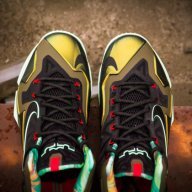 just4kickss