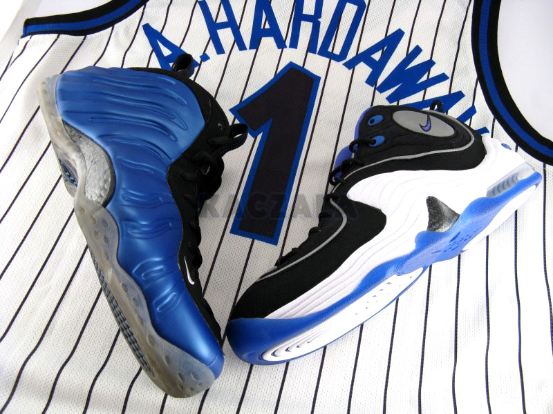 nike-penny2-black-white-royal-47-web.jpg