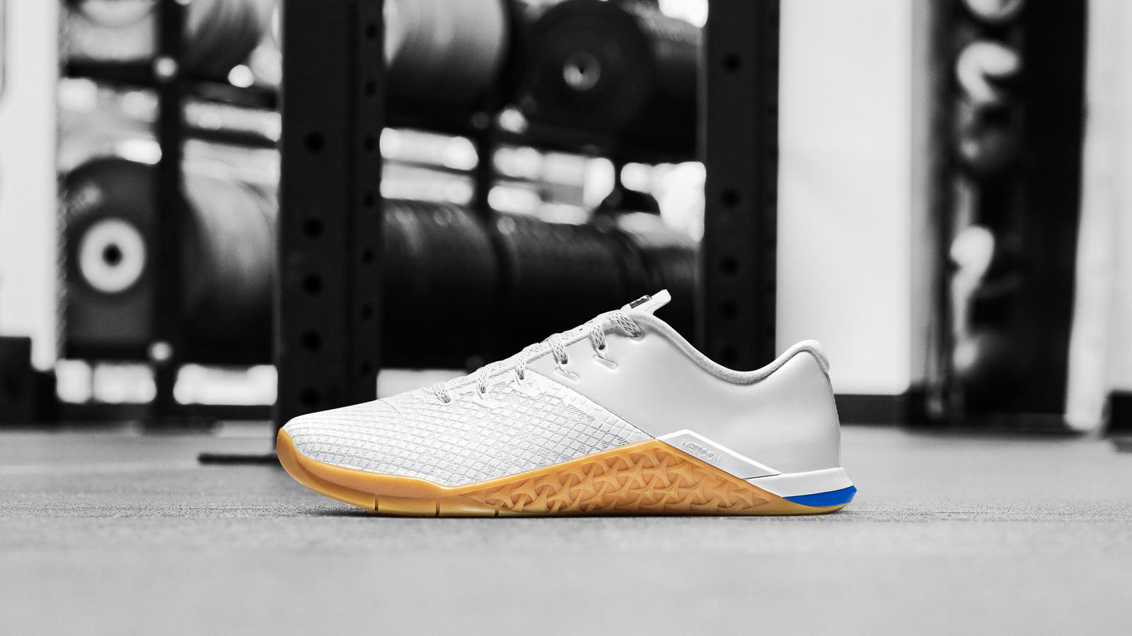 Nike_Metcon4XD_SpecialEdition_BQ9409_112_A_PREM_hd_1600.jpg