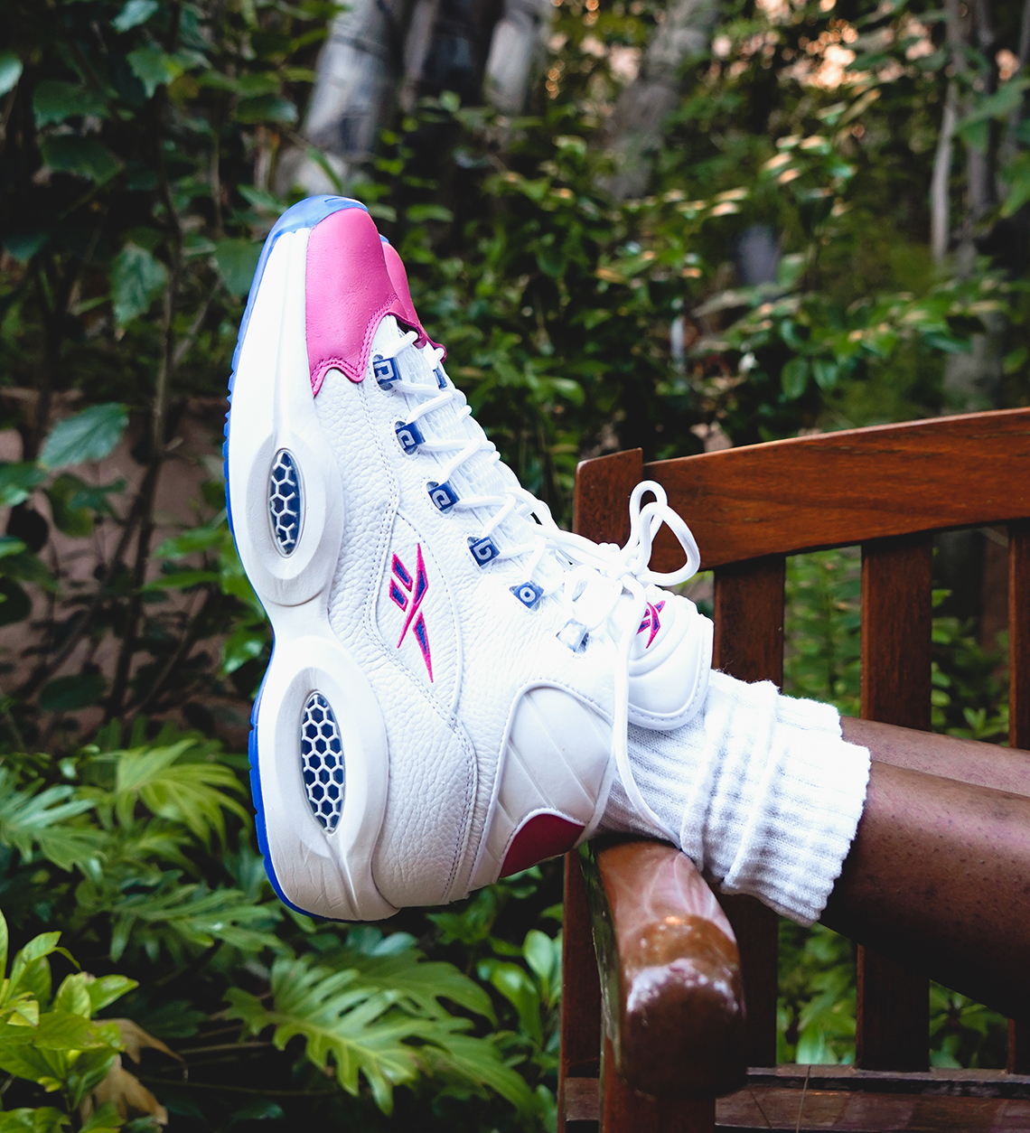 eric-emanuel-reebok-question-mid-white-pink-2.jpg