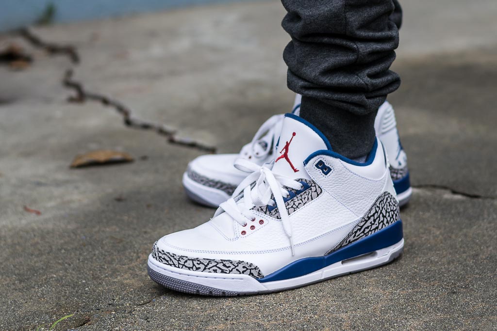 2k11-AJ3-True-Blue.jpg