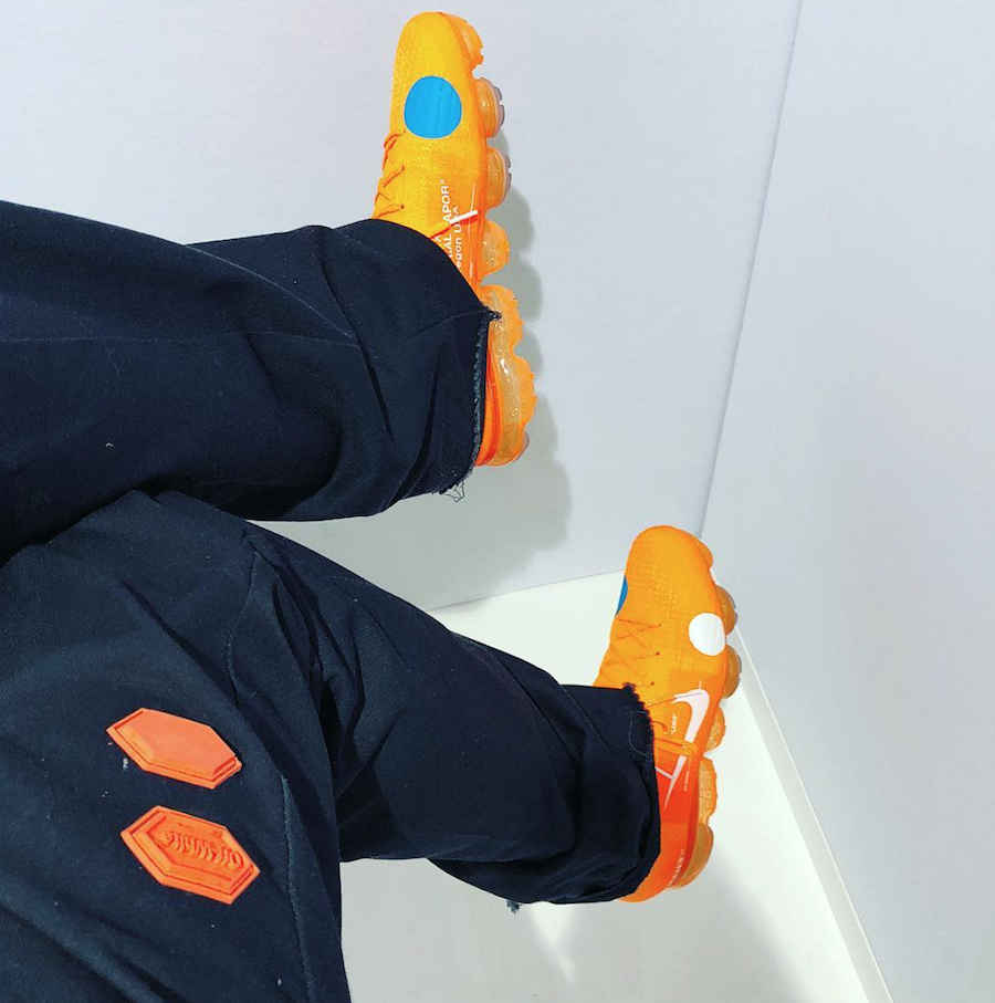 Orange-Off-White-Nike-Air-VaporMax.png