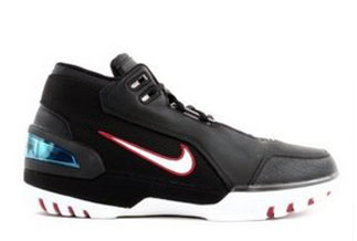 lebron-zoom-generation-black-white-red-323.jpg