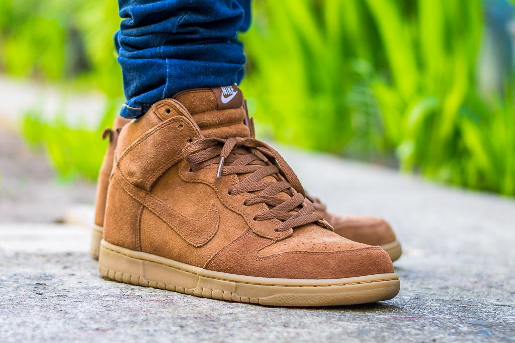 Nike-Dunk-High-x-APC-Rustic-WDYWT.jpg