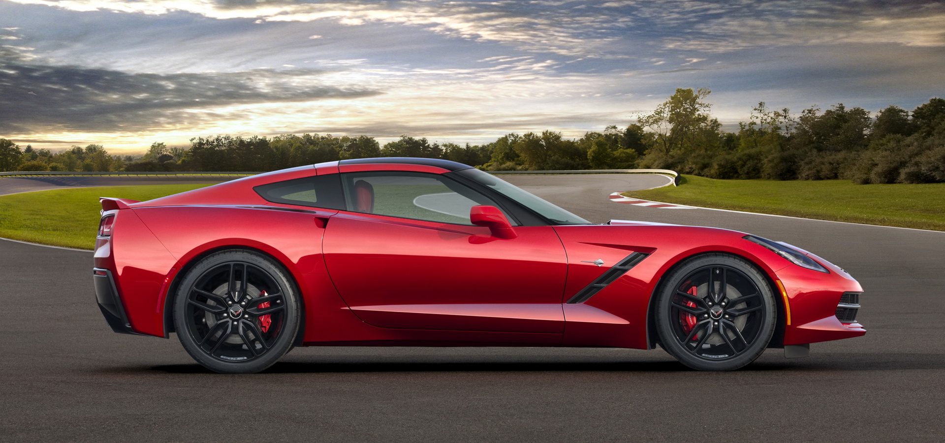 466005dc-corvette-c8-vs-c7-visual-comp-4.jpg