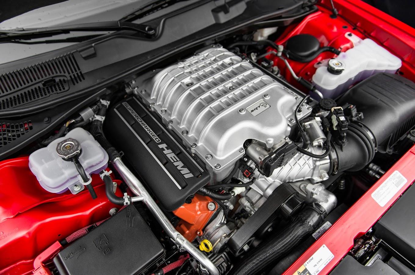 2015-dodge-challenger-srt-hellcat-engine.jpg