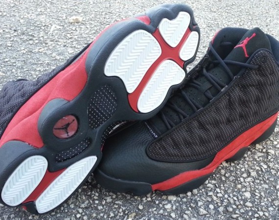 air-jordan-xiii-black-varsity-red-white-09-570x450.jpg