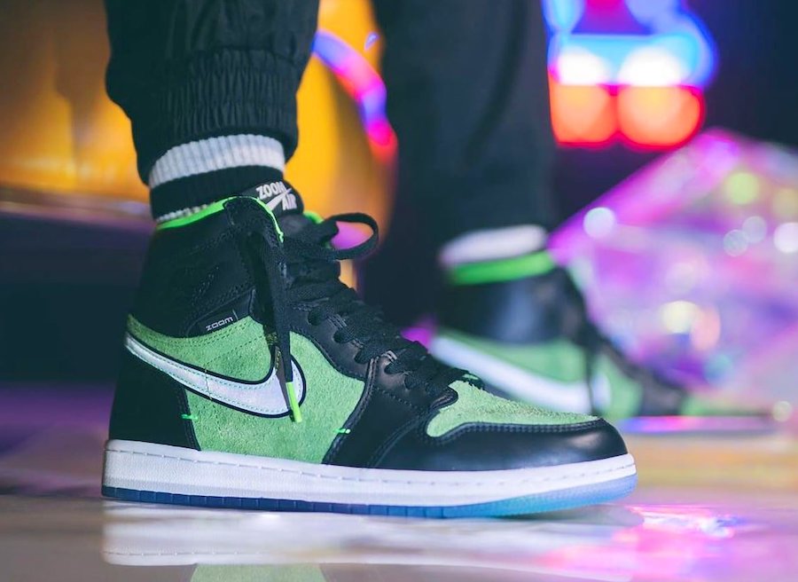 Air-Jordan-1-High-Zoom-Black-Green-CK6637-002-Release-Date-On-Feet-1.jpg