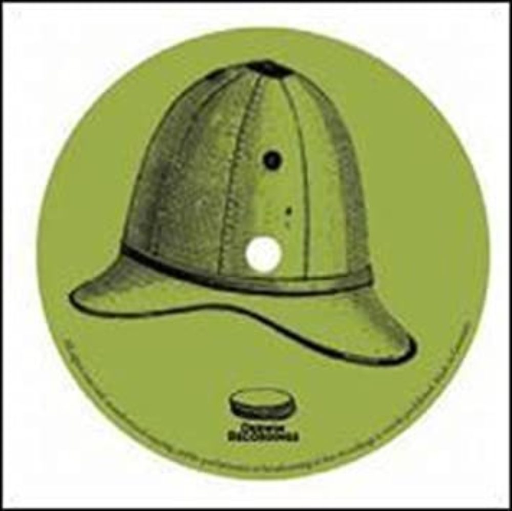 Pith-helmet-on-Zangalewa-record.jpg