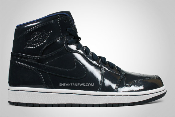 air-jordan-1-holiday-2009-6.jpg