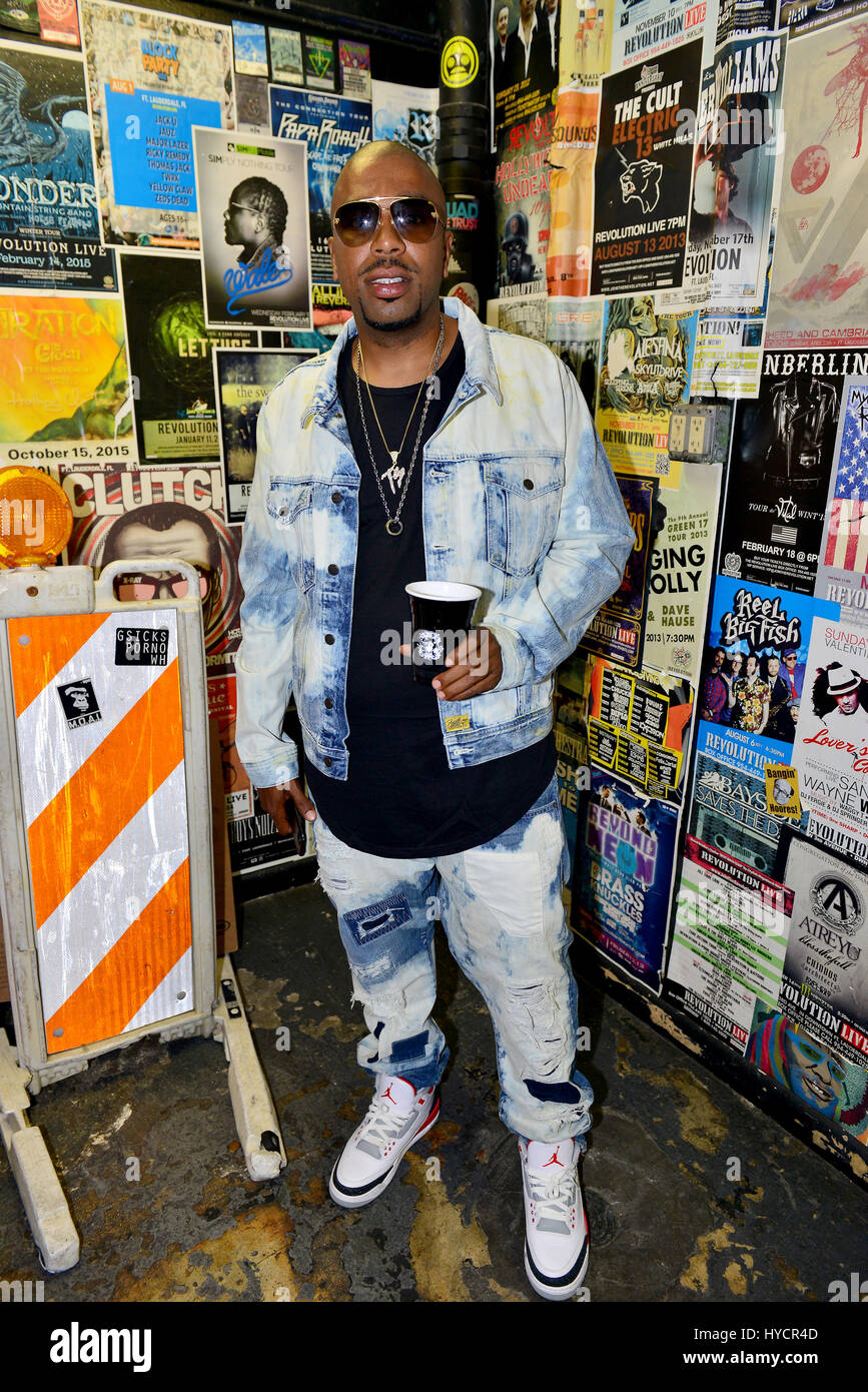 fabolous-in-concert-featuring-jadakiss-freddy-vs-jason-tour-at-revolution-HYCR4D.jpg