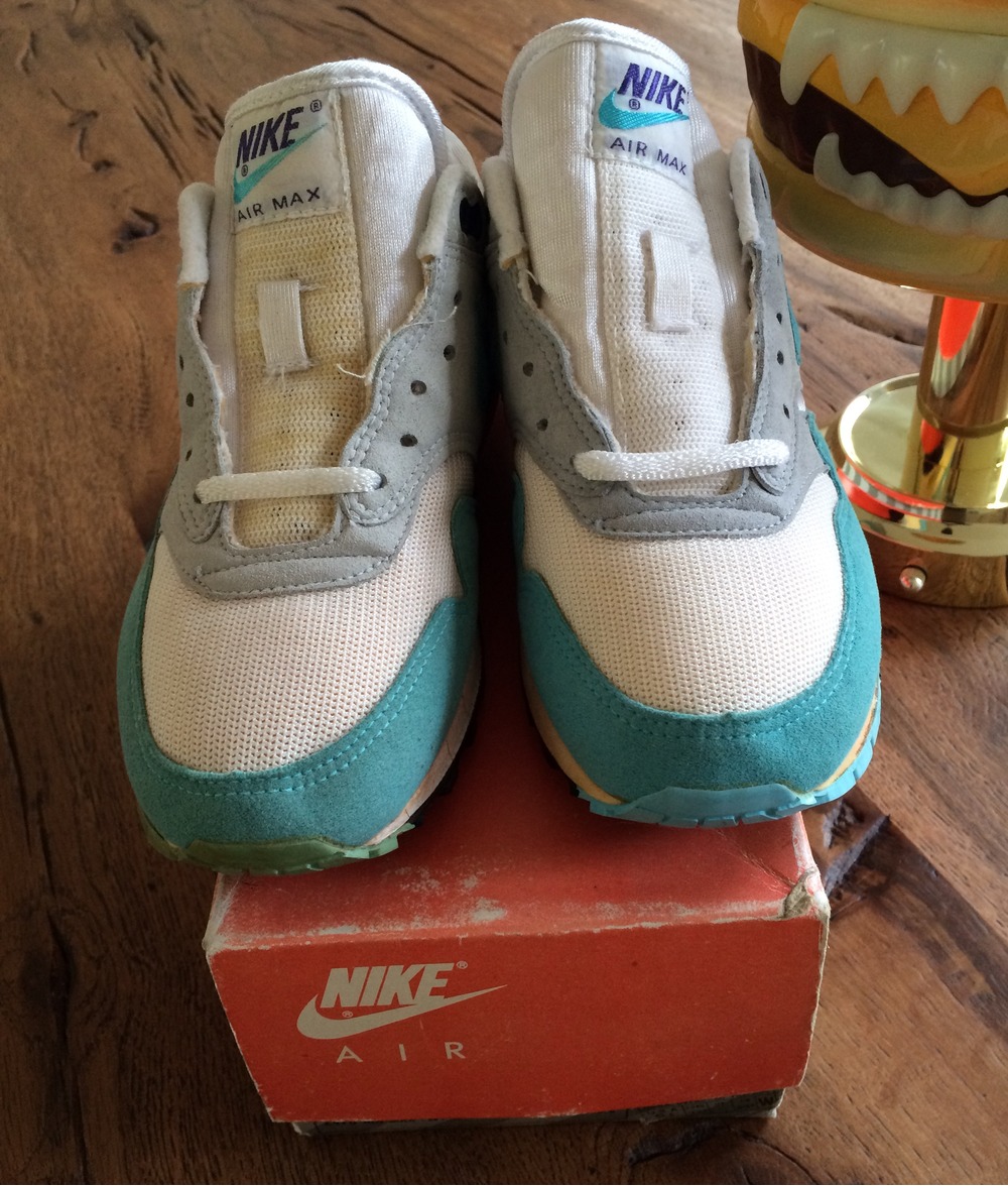 992001-klekt-wmns-nike-air-max-1-og-1988-normal.jpg