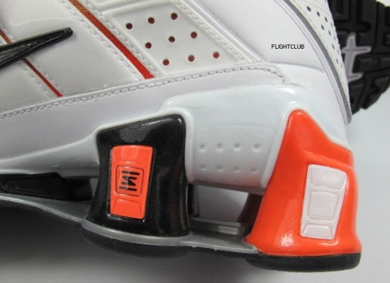 nike_shox_2009_white_orange_sample-7med.jpg