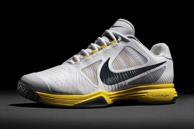 roger-federer-nike-lunar-vapor-8-tour.jpg