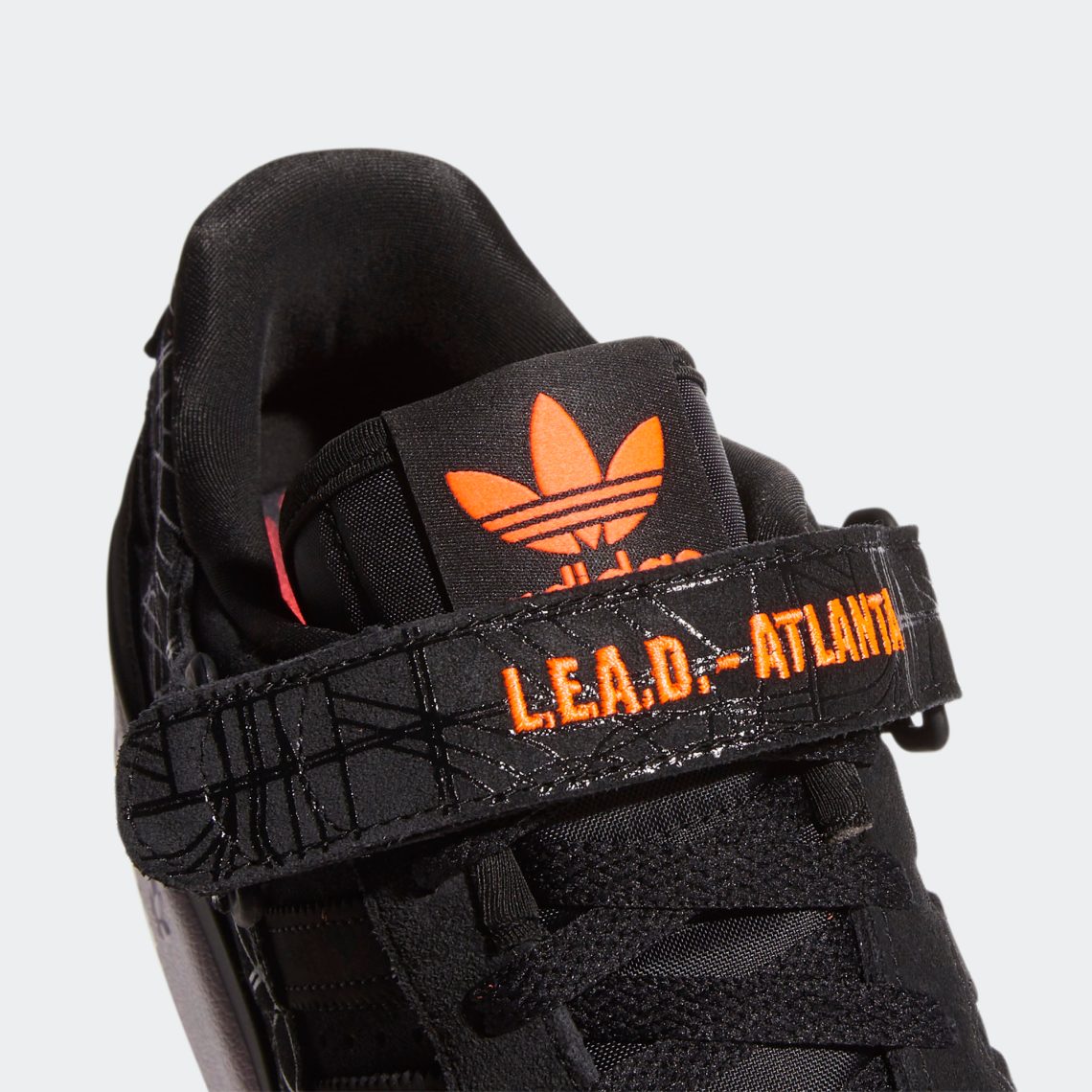 adidas-forum-lo-l-e-a-d-atlanta-core-black-core-black-vivid-red-GZ6604-8.jpg