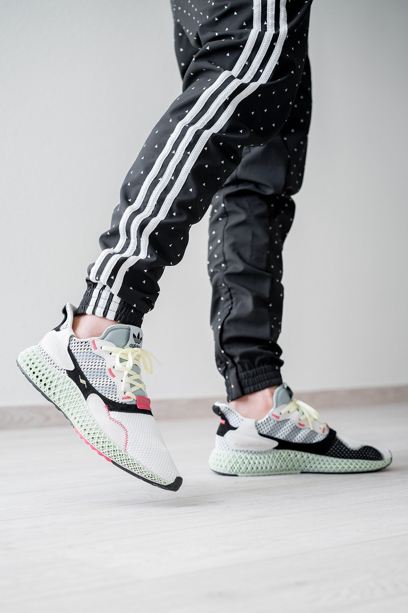 https_2F2Fhypebeast.com2Fimage2F20182F072Fadidas-zx-4000-4d-sample-7.jpg