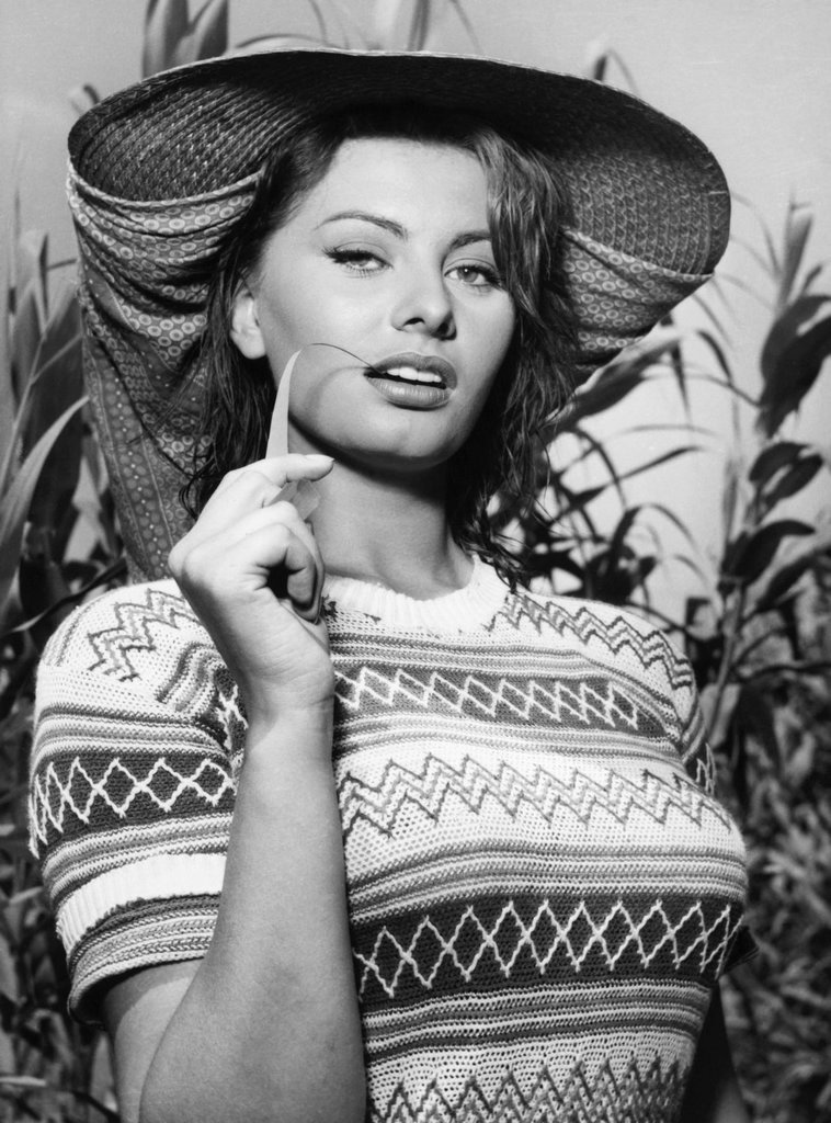 sophia_loren_15.jpg