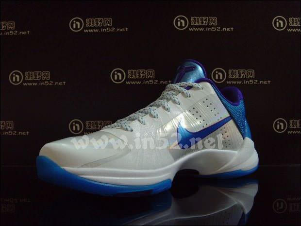 nike-zoom-kobe-v-charotte-hornets-5.jpg