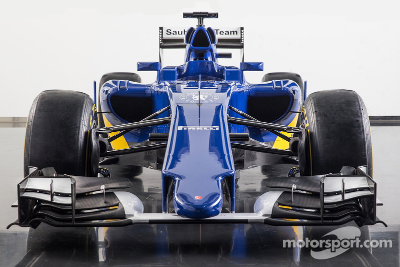 f1-sauber-c34-launch-2015-the-new-sauber-c34-ferrari.jpg