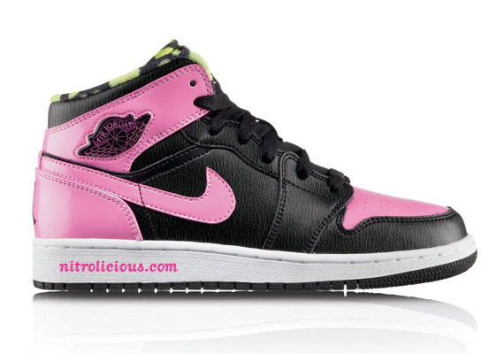 girls-airjordan1phat_blk-chnarse-wht.jpg