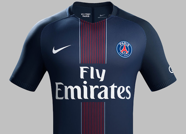 psg-16-17-kit%2B%25283%2529.jpg