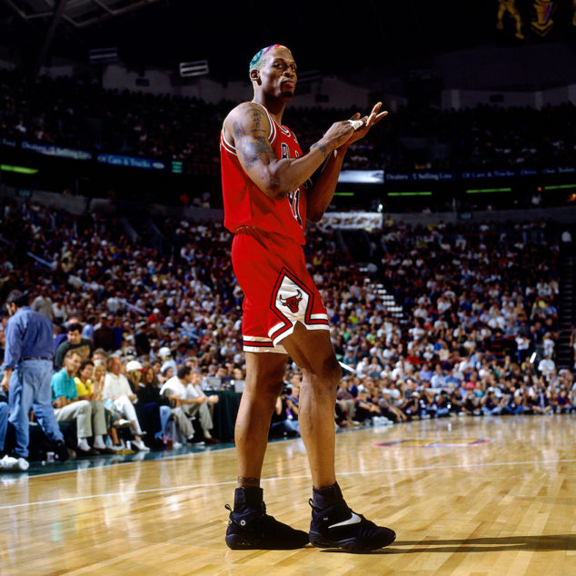 nike-air-shake-ndestrukt-dennis-rodman-visitor-001-16.jpg