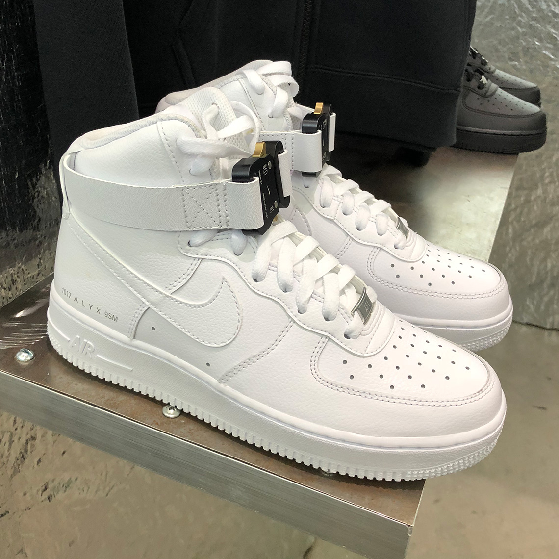 alyx-nike-air-force-1-high-white.jpg