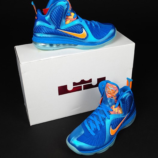 nike-lebron-9-gr-china-12-03-regularbox.jpg