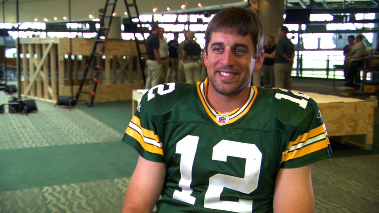 themag_100714_Aaron_Rodgers_PhotoShoot.jpg