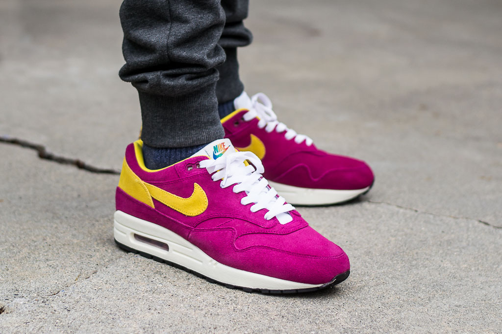 Nike-Air-Max-1-Dynamic-Berry-wdywt-on-feet.jpg