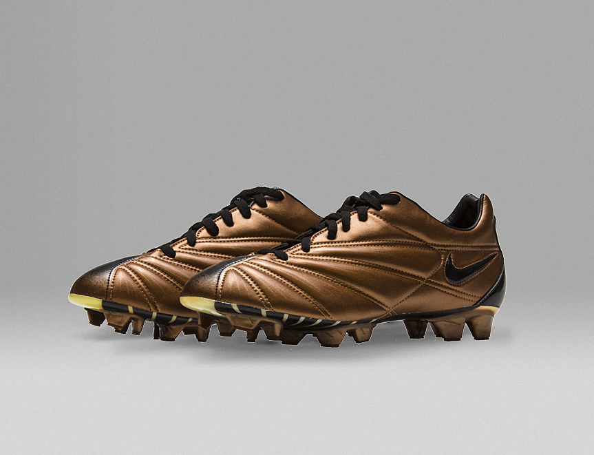 2000-NIKE-MATCH-MERCURIAL_55838.jpg