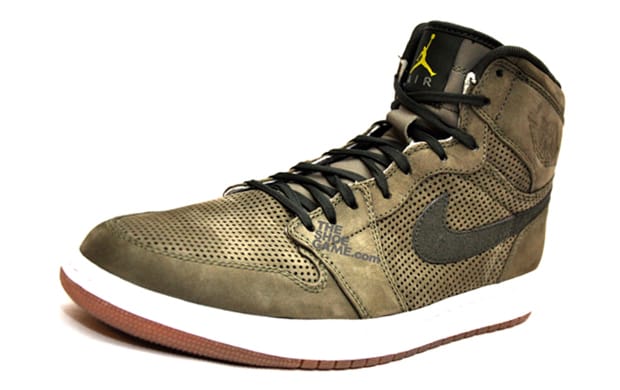 air-jordan-1-urban-haze-sneaker.jpg