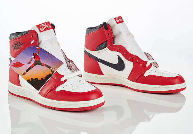 THE-ORIGINAL-AIR-JORDAN-1-HIGH-%E2%80%9CUNLACED%E2%80%9D-1.jpg