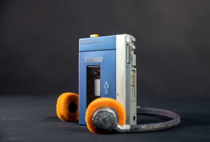 walkman.jpg