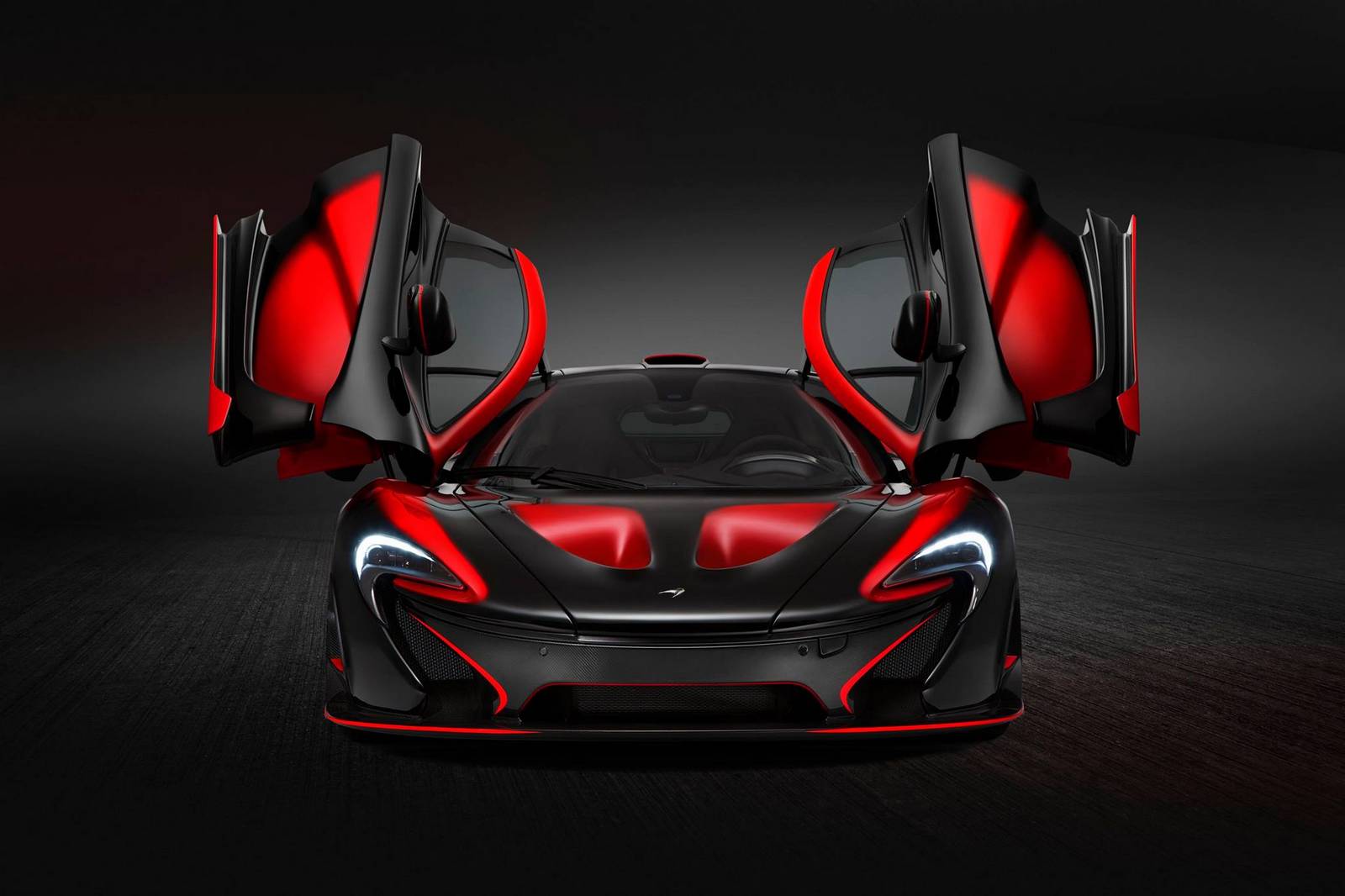 MSO-McLaren-P1-1.jpg