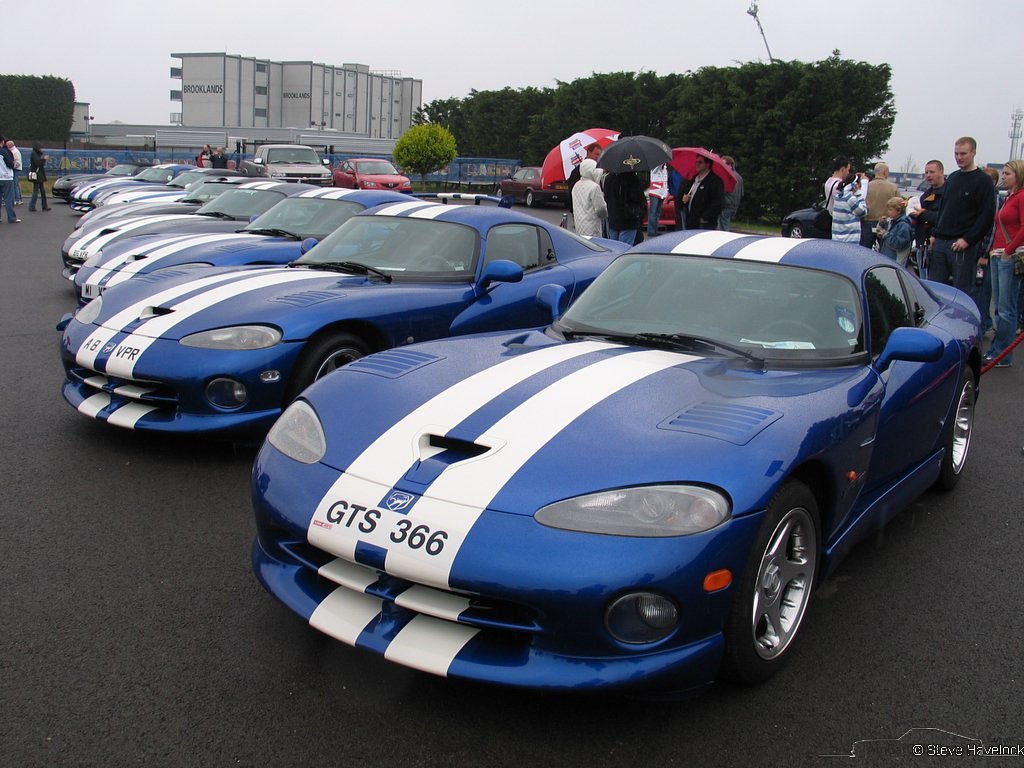 1997-dodge-viper-gts-front.jpg