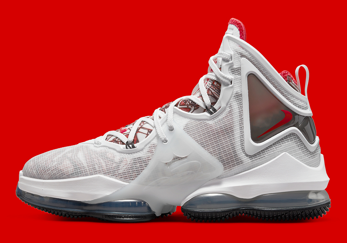 nike-lebron-19-white-black-red-DC9340-101-3.jpg