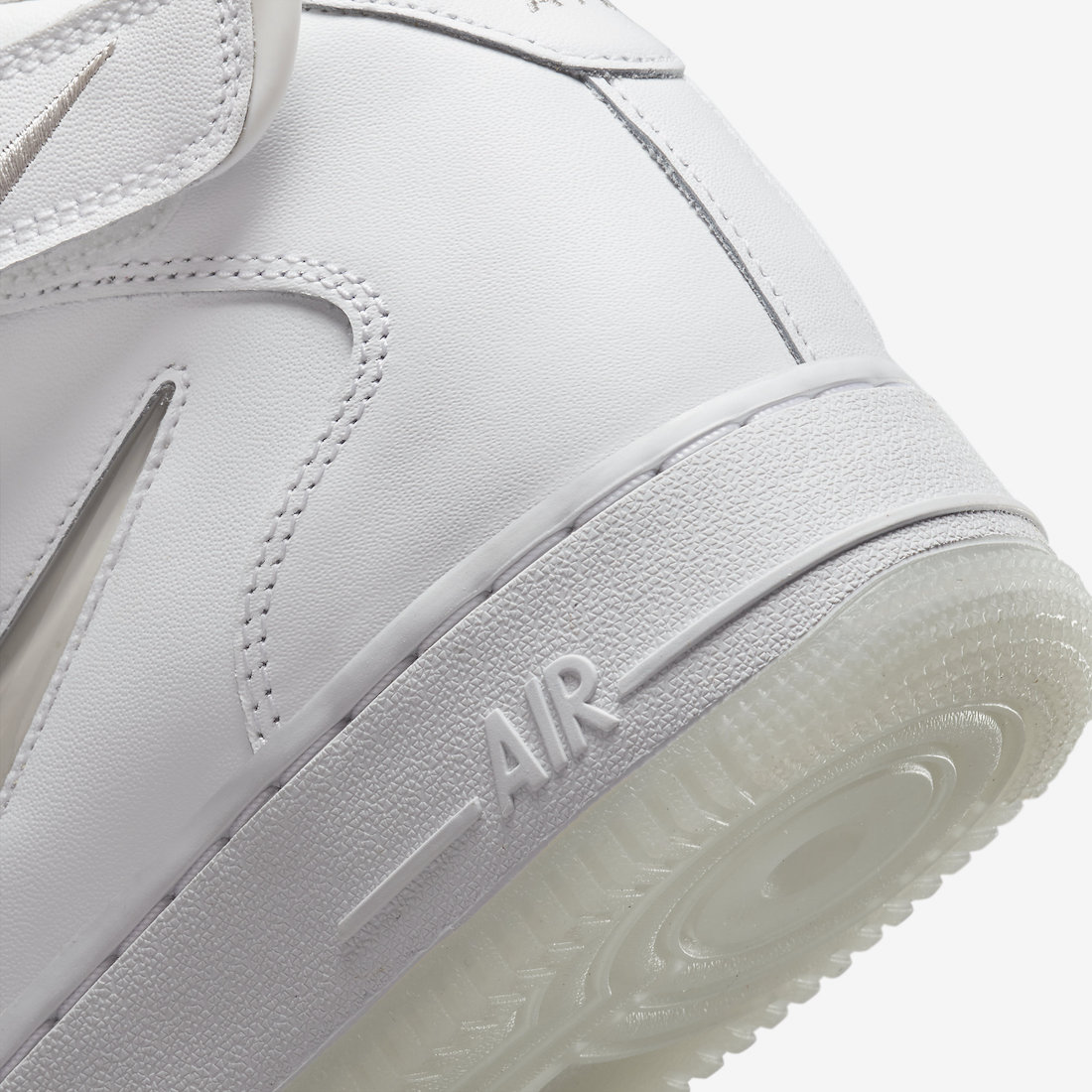 Nike Air Force 1 Mid Jewel Summit White Light Bone DZ2672-101 Release Date