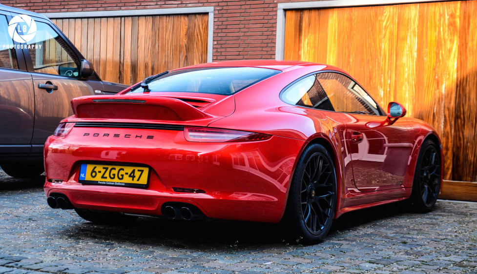 Porsche-991-Carrera-GTS-0.jpg