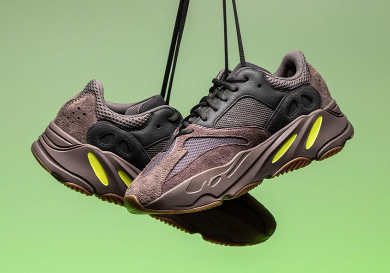 adidas-yeezy-boost-700-mauve-8.jpg