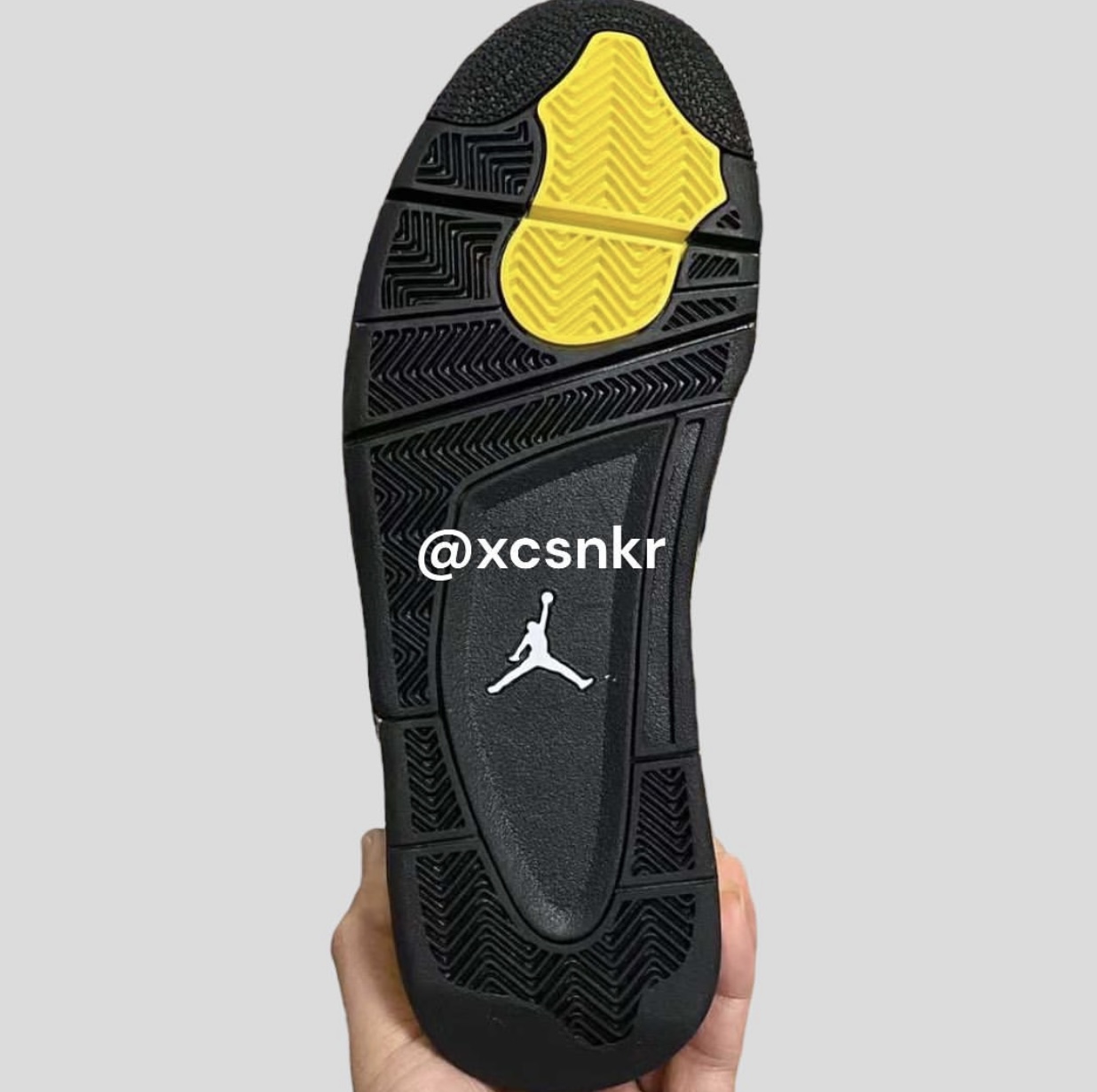 Air Jordan 4 Thunder 2023 Release Date DH6927-017