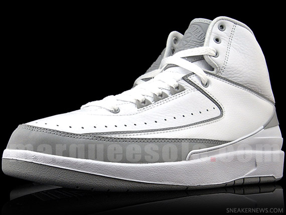 AJ-II-Retro-Wht-3M-M-1m.jpg