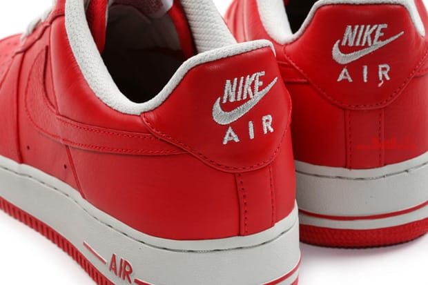 nike-air-force-1-premium-sport-red-4.jpg