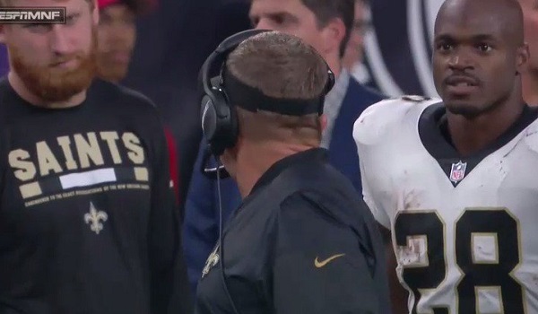 adrian-peterson-sean-payton.jpg