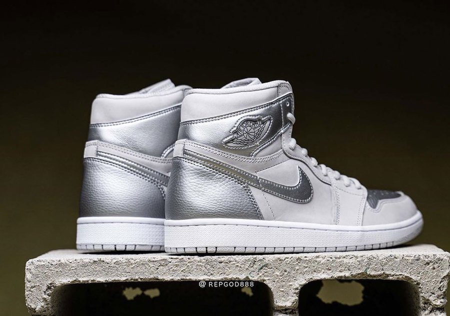 Air-Jordan-1-Japan-Neutral-Grey-Metallic-Silver-DC1788-029-Release-Date-7.jpg