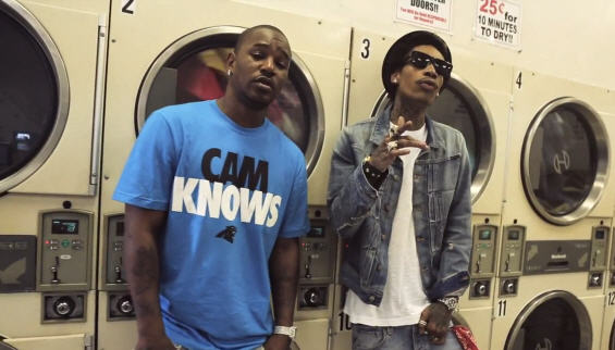 Wiz_Khalifa_feat_Cam'ron_The_Bluff.jpg