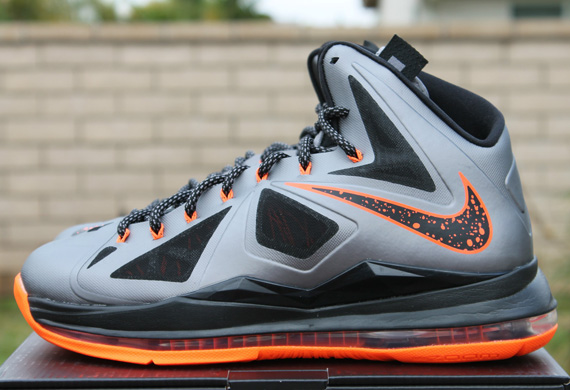 nike-lebron-x-lava-4.jpg